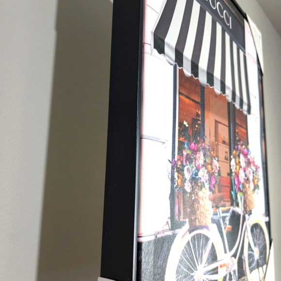 Gucci Cafe Canvas Bicycle With Flower Bouquet Gapped Black Frame NWT - Picture 10 of 11